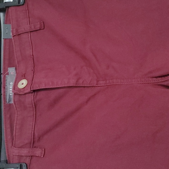 *NWT* Zin Mr St Twil Sim Chn Crop 25in - Picture 5 of 16